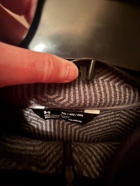 Under Armour Grey Heather Zip-Up ColdGear Jacket with Black Trim